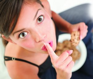 girl-eating-cookies