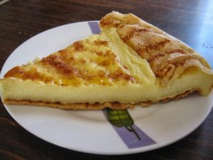 galatopita-tis-giagias-me-portokali-ke-kanela-2-1024x768